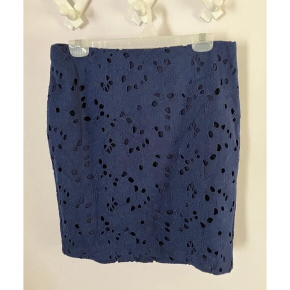 New Banana Republic Women's Skirt Size 10 Navy Lace Crochet Lined - Picture 2 of 7